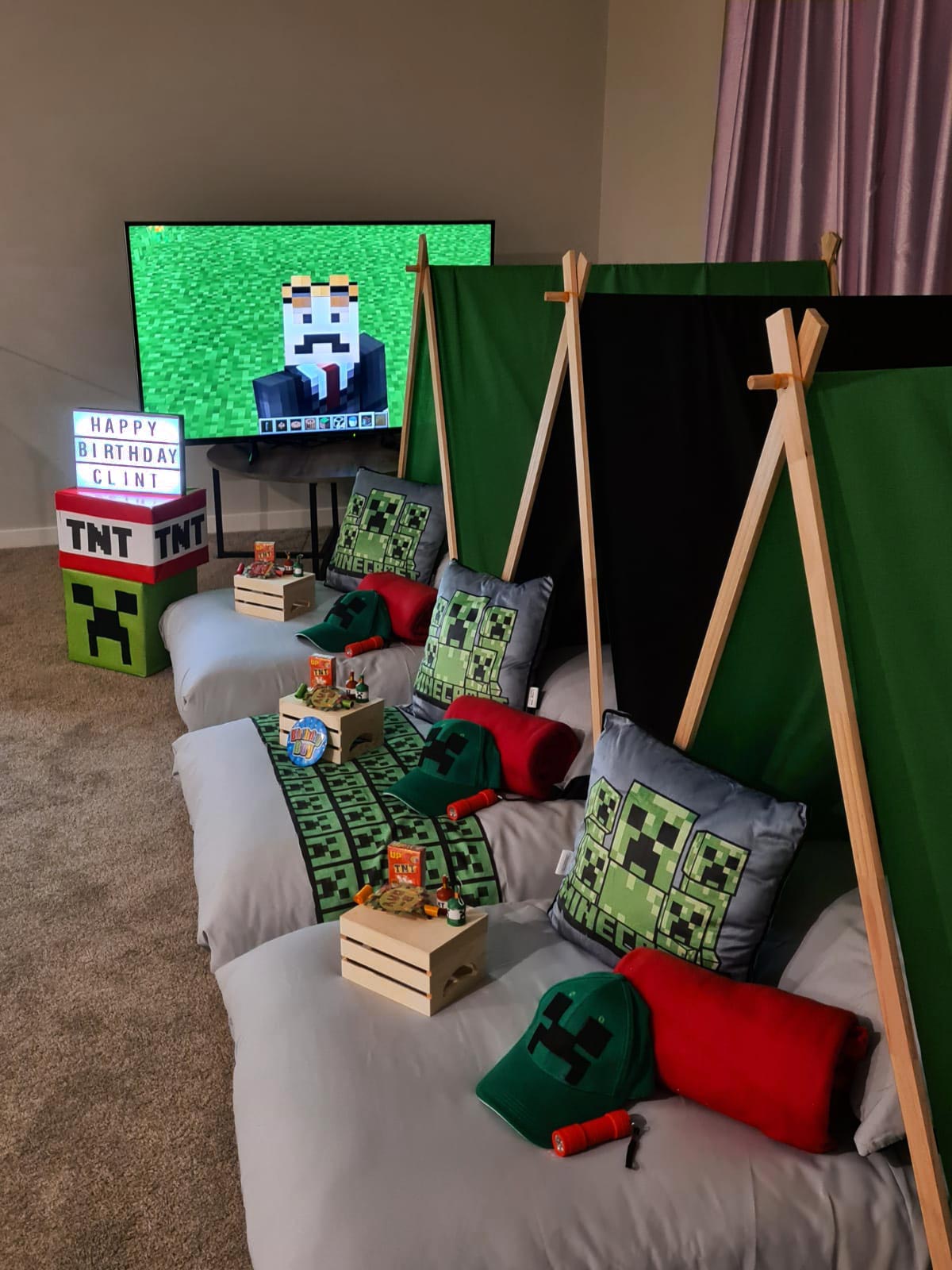 Minecraft themed teepee party